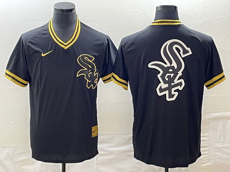 Men's Chicago White Sox Black Cooperstown Collection Team jersey
